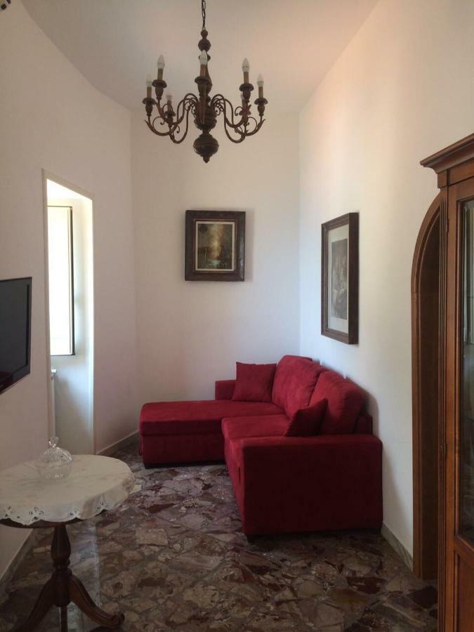 Casa Lilia Holiday home *